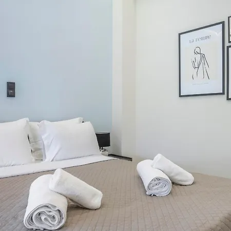 2br In The Heart Of